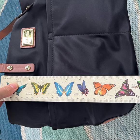 Clavin Klein black and brown classic purse - Picture 5 of 12